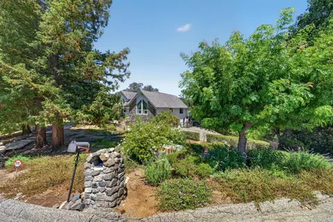 Exterior - 13204 Wright Way, Los Altos Hills, CA 94022 photo 4 of 24