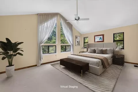Bedroom - 13204 Wright Way, Los Altos Hills, CA 94022 photo 3 of 27
