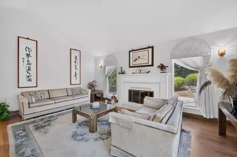 Living - 13204 Wright Way, Los Altos Hills, CA 94022 photo 3 of 9