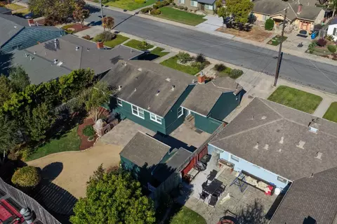 View/Area - 840 Capistrano Dr, Salinas, CA 93901 photo 3 of 5