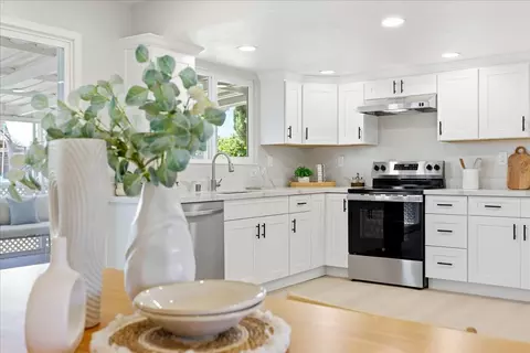 Kitchen - 36493 Colbert St, Newark, CA 94560 photo 5 of 5