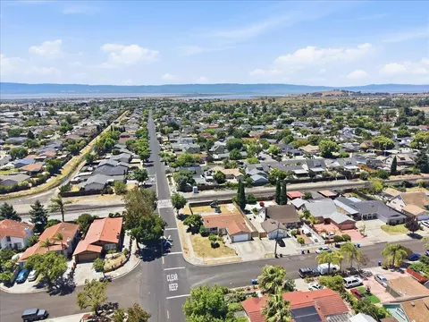 View/Area - 36493 Colbert St, Newark, CA 94560 photo 8 of 10