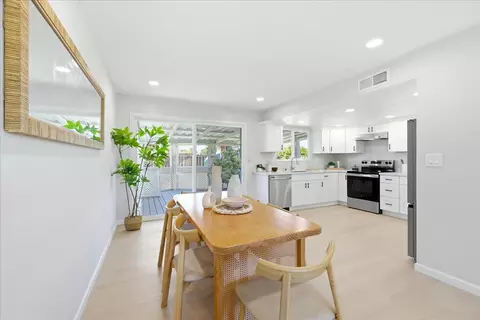 Dining - 36493 Colbert St, Newark, CA 94560 photo 4 of 5