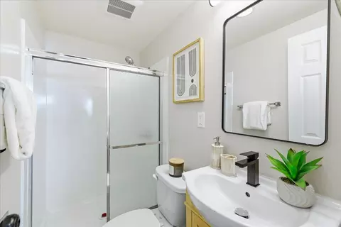 Bath - 36493 Colbert St, Newark, CA 94560 photo 1 of 2