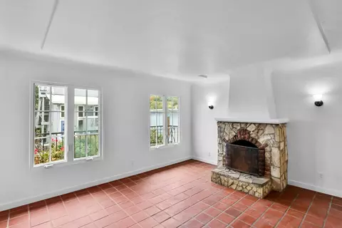 Living - 105 Stephen Rd, Aptos, CA 95003 photo 2 of 4