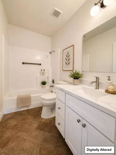 Bath - 3101 Peppermill Cir, Pittsburg, CA 94565 photo 3 of 6