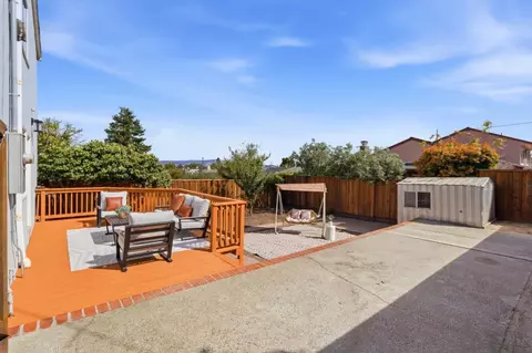 Exterior - 380 Chadbourne Ave, Millbrae, CA 94030 photo 7 of 9
