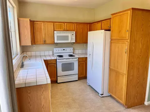 Kitchen - 700 Gardenia Pl, Soledad, CA 93960 photo 1 of 1