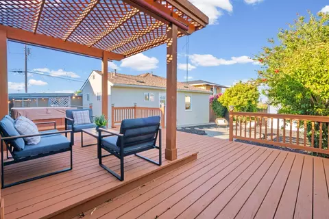 Exterior - 371 Paramount Dr, Millbrae, CA 94030 photo 10 of 20