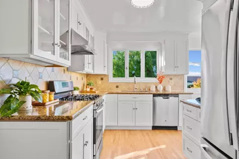 Kitchen - 371 Paramount Dr, Millbrae, CA 94030 photo 1 of 4