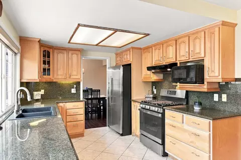 Kitchen - 2145 Ruby Ave, San Jose, CA 95148 photo 3 of 6