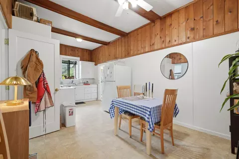Dining - 575 Myrtle St, Half Moon Bay, CA 94019 photo 1 of 1