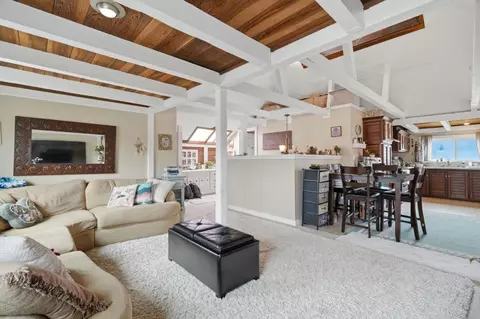 Living - 575 Myrtle St, Half Moon Bay, CA 94019 photo 8 of 8
