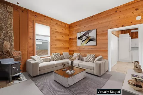 Living - 575 Myrtle St, Half Moon Bay, CA 94019 photo 1 of 8