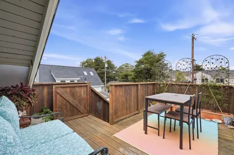 Exterior - 575 Myrtle St, Half Moon Bay, CA 94019 photo 3 of 6