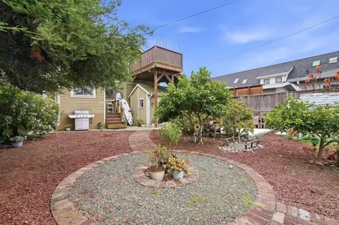 Exterior - 575 Myrtle St, Half Moon Bay, CA 94019 photo 6 of 6