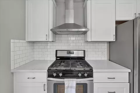 Kitchen - 357 Reata St, Salinas, CA 93906 photo 3 of 4