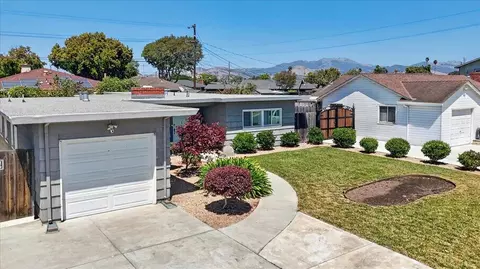 Exterior - 357 Reata St, Salinas, CA 93906 photo 8 of 12