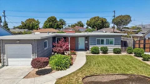 Exterior - 357 Reata St, Salinas, CA 93906 photo 9 of 12