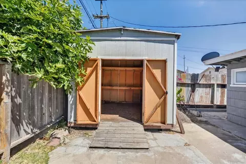 Exterior - 357 Reata St, Salinas, CA 93906 photo 6 of 12