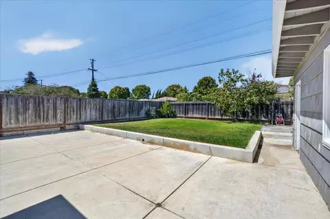 Exterior - 357 Reata St, Salinas, CA 93906 photo 4 of 12