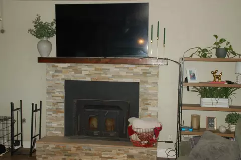 Living - Shell Ct, Discovery Bay, CA 94505 photo 1 of 2