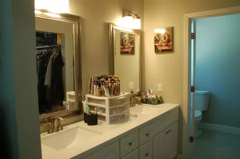 Bath - Shell Ct, Discovery Bay, CA 94505 photo 3 of 3