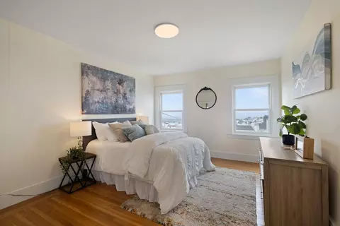 Bedroom - 2231 14th Ave, San Francisco, CA 94116 photo 1 of 8