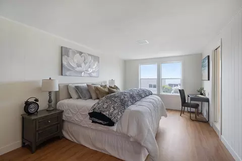 Bedroom - 2231 14th Ave, San Francisco, CA 94116 photo 6 of 8