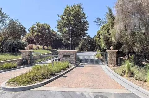 8341 Winter Green Ct, Gilroy, CA 95020 photo 2