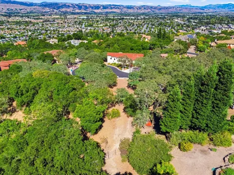 8341 Winter Green Ct, Gilroy, CA 95020 photo 14