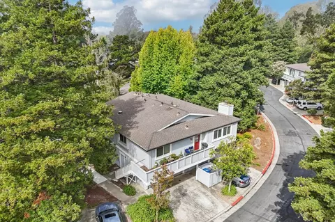 View/Area - 1117 Sutherland Ln 2, Capitola, CA 95010 photo 3 of 5