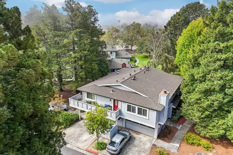 View/Area - 1117 Sutherland Ln 2, Capitola, CA 95010 photo 4 of 5