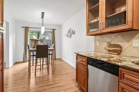 Dining - 1117 Sutherland Ln 2, Capitola, CA 95010 photo 4 of 6