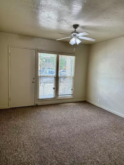 Living - 915 Padre Dr, Salinas, CA 93901 photo 1 of 3