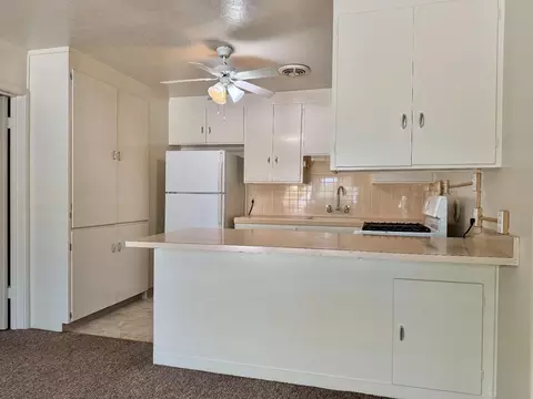 Kitchen - 915 Padre Dr, Salinas, CA 93901 photo 3 of 6