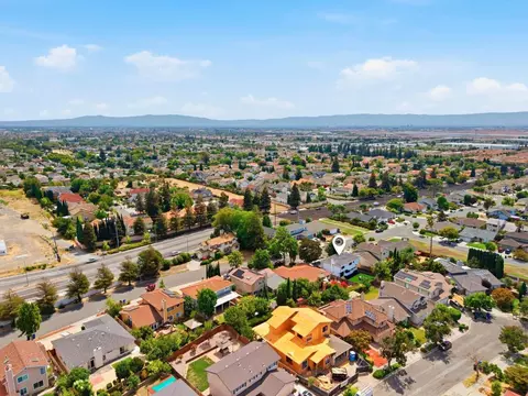 View/Area - 587 Chardonnay Dr, Fremont, CA 94539 photo 9 of 9
