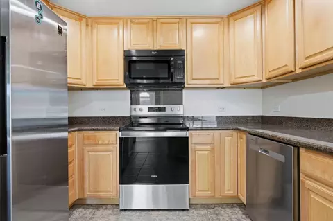 Kitchen - 600 S Abel St 505, Milpitas, CA 95035 photo 4 of 5