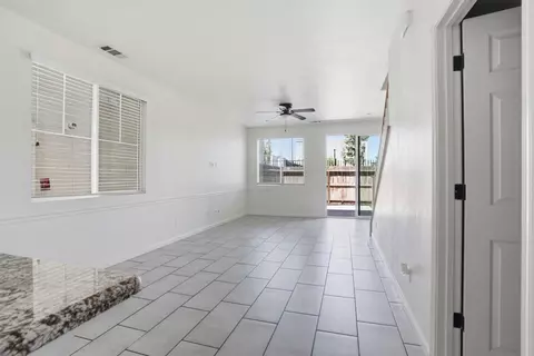 Living - 2965 Bannon Ln, Merced, CA 95348 photo 1 of 2