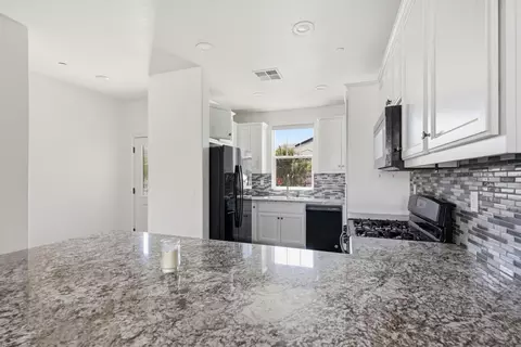 Kitchen - 2965 Bannon Ln, Merced, CA 95348 photo 1 of 5