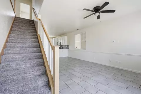 Entry Way - 2965 Bannon Ln, Merced, CA 95348 photo 1 of 7