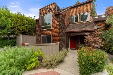 73 Peter Coutts Cir, Stanford, CA 94305