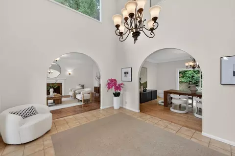 Entry Way - 1523 Perez Dr, Pacifica, CA 94044 photo 4 of 4