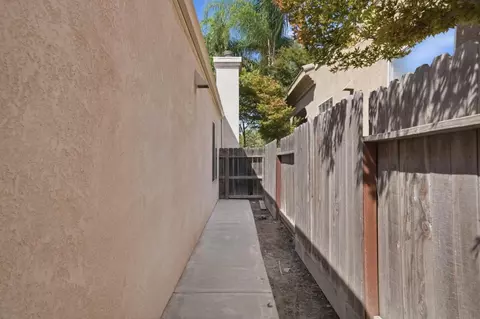 Exterior - Wimbledon Ct, Modesto, CA 95355 photo 7 of 7