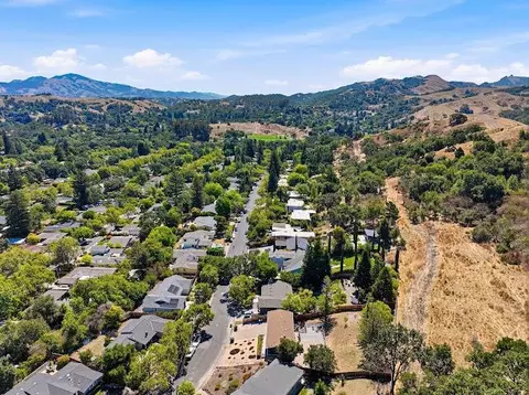 View/Area - 3375 S Lucille Ln, Lafayette, CA 94549 photo 5 of 5