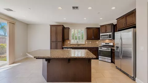 Kitchen - 1282 Violet Way, Turlock, CA 95382 photo 2 of 5