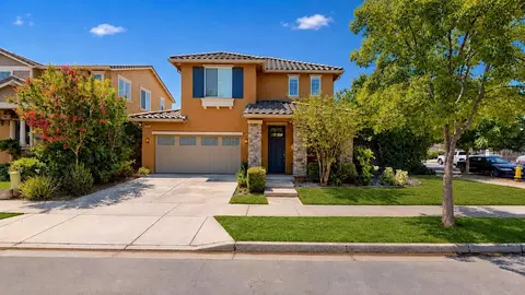 Exterior - 1282 Violet Way, Turlock, CA 95382 photo 2 of 11