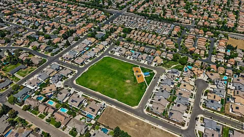 View/Area - 1282 Violet Way, Turlock, CA 95382 photo 6 of 7