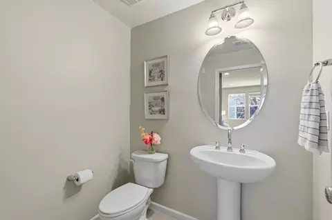 Bath - 691 Elderberry Dr, Milpitas, CA 95035 photo 3 of 3