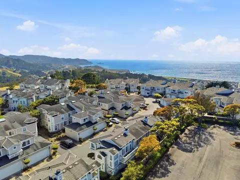 View/Area - 15 Outlook Cir, Pacifica, CA 94044 photo 12 of 17